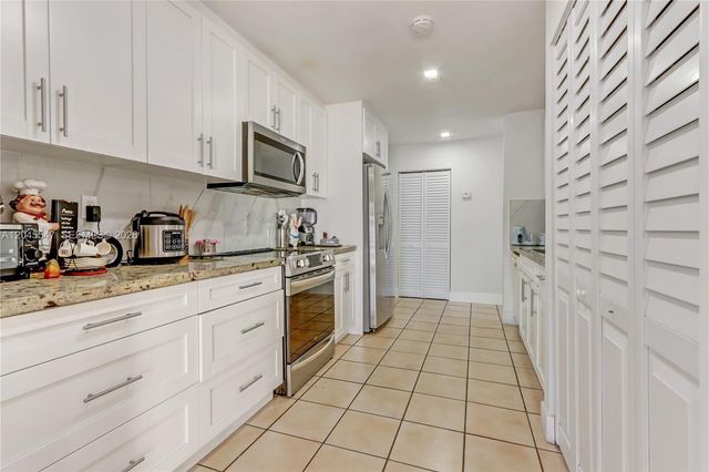 10125 SW 139th Place, Miami, FL 33186