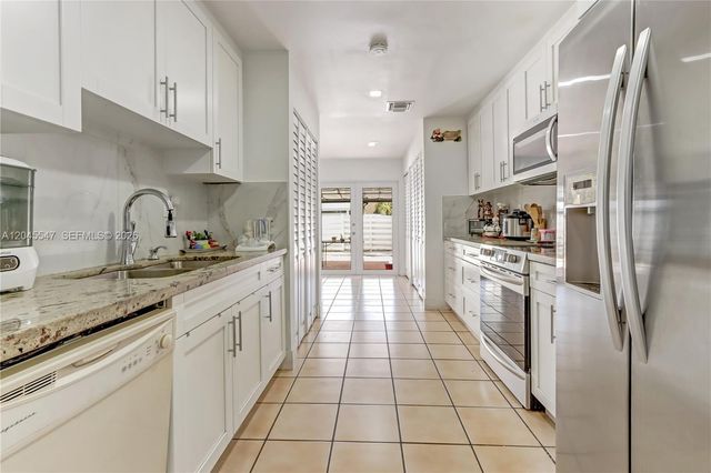 10125 SW 139th Place, Miami, FL 33186