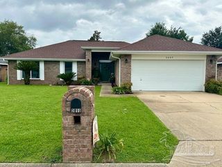 3895 Sun Valley Ct, Milton, FL 32583