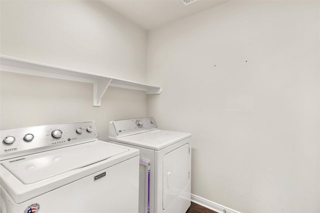 116 Meadow Lake Drive, Navasota, TX 77868