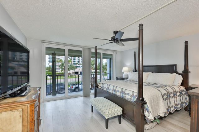 1581 GULF BOULEVARD 103N, Clearwater Beach, FL 33767