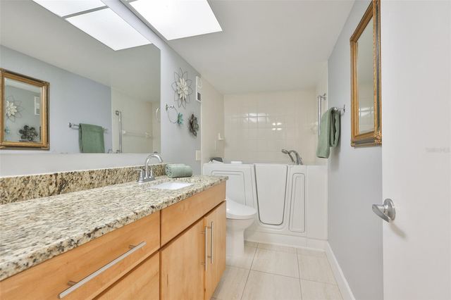 1581 GULF BOULEVARD 103N, Clearwater Beach, FL 33767