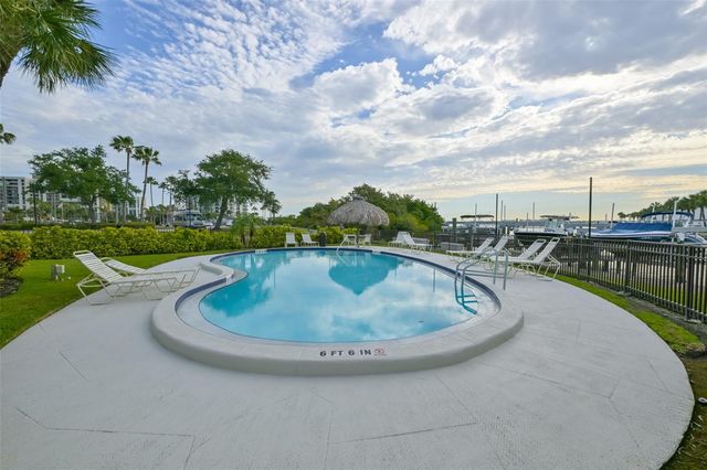 1581 GULF BOULEVARD 103N, Clearwater Beach, FL 33767