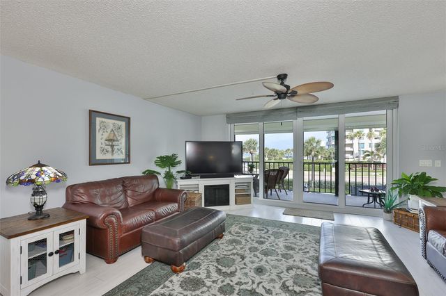 1581 GULF BOULEVARD 103N, Clearwater Beach, FL 33767
