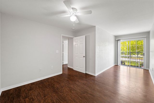 9412 LAKE CHASE ISLAND WAY 9412, Tampa, FL 33626