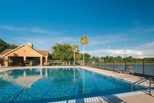 9412 LAKE CHASE ISLAND WAY 9412, Tampa, FL 33626