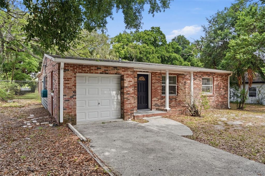 1011 SANTA BARBARA ROAD, Orlando, FL 32808