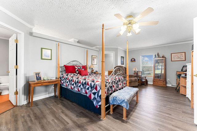 2878 W State Highway H, Shell Knob, MO 65747