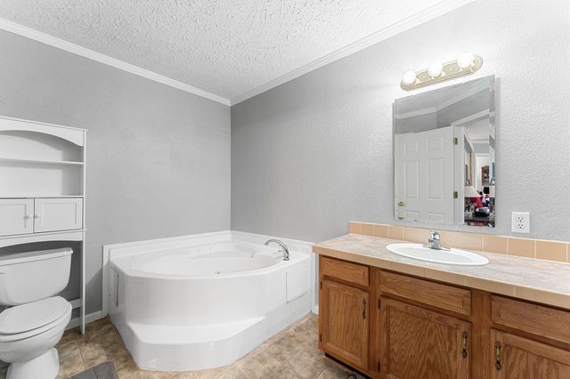 2878 W State Highway H, Shell Knob, MO 65747