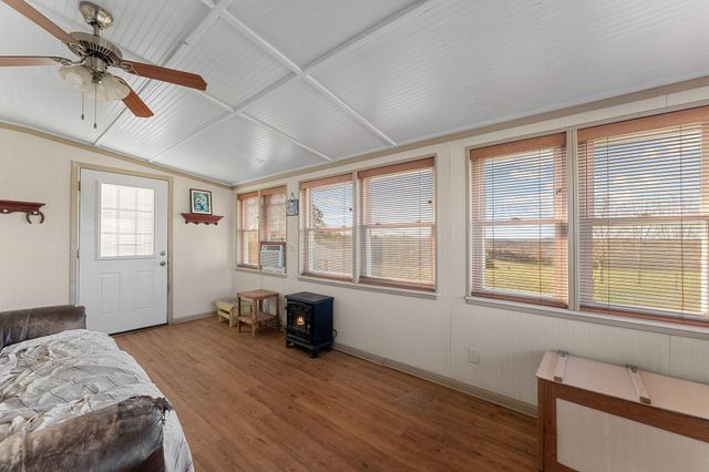 2878 W State Highway H, Shell Knob, MO 65747