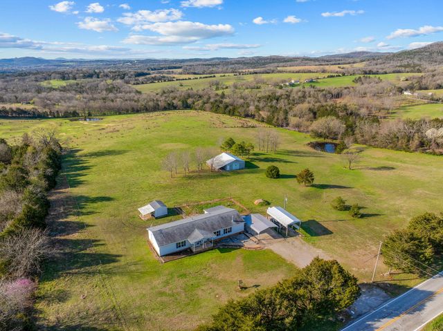 2878 W State Highway H, Shell Knob, MO 65747