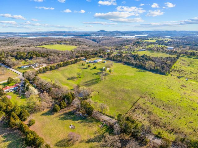 2878 W State Highway H, Shell Knob, MO 65747