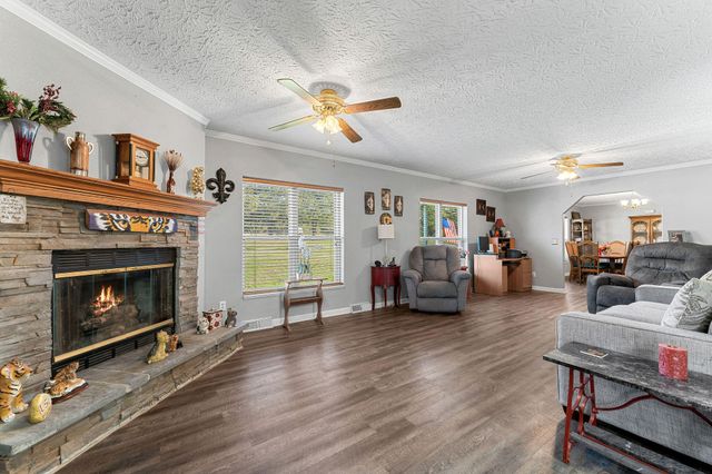 2878 W State Highway H, Shell Knob, MO 65747