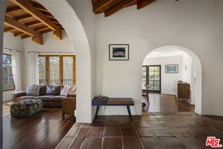 2781 Westshire Drive, Los Angeles, CA 90068