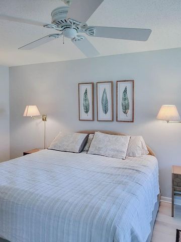 5018 MARSHFIELD ROAD 28, Sarasota, FL 34235