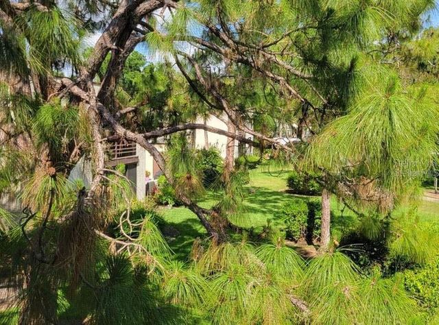 5018 MARSHFIELD ROAD 28, Sarasota, FL 34235