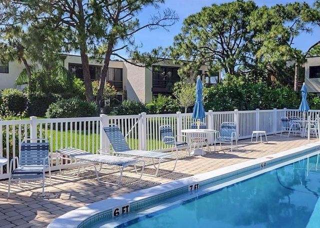 5018 MARSHFIELD ROAD 28, Sarasota, FL 34235