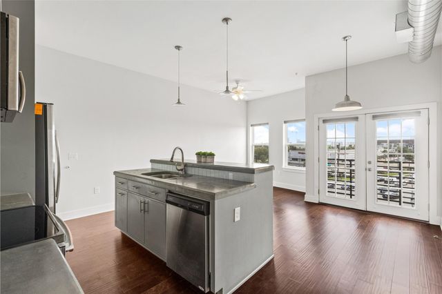 1011 Studemont Street 304, Houston, TX 77007