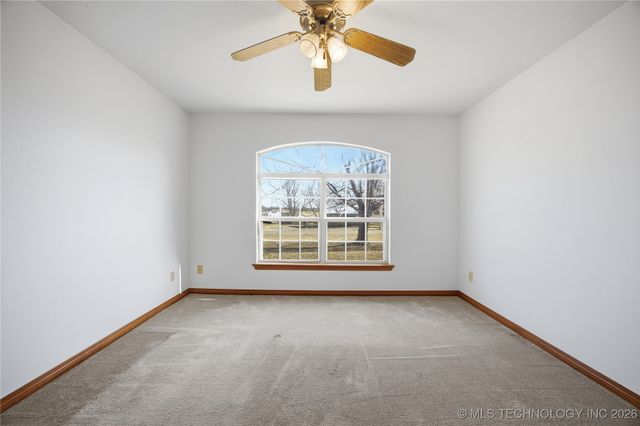 15315 N 247th Road, Okmulgee, OK 74447