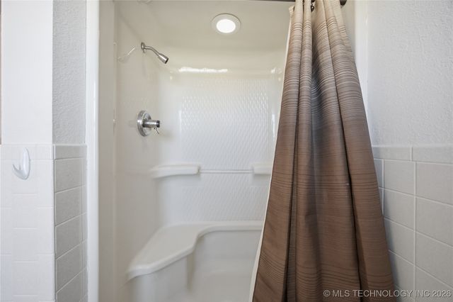 15315 N 247th Road, Okmulgee, OK 74447