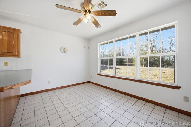 15315 N 247th Road, Okmulgee, OK 74447