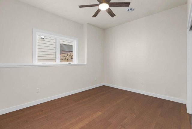 204 Lakeview Lane, Beaver Dam, WI 53916