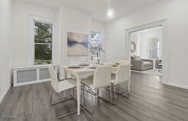 10 E 45Th St, Bayonne City, NJ 07002