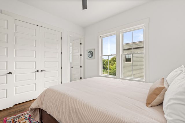 1027 E Trinity Ln Apt 6, Nashville, TN 37216