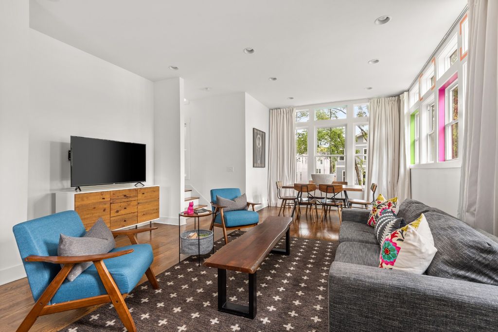 1027 E Trinity Ln Apt 6, Nashville, TN 37216