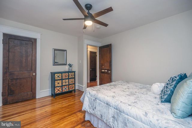 245 E KNIGHT AVE, Collingswood, NJ 08108