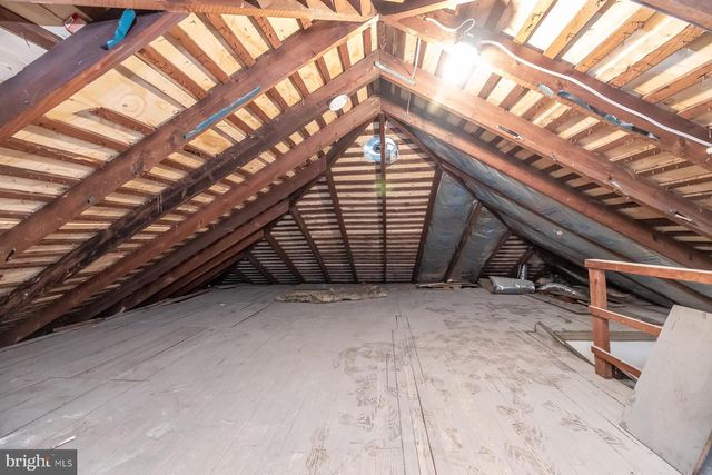 245 E KNIGHT AVE, Collingswood, NJ 08108