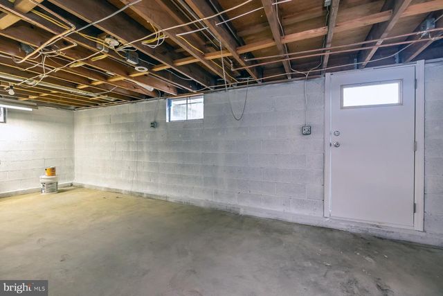 245 E KNIGHT AVE, Collingswood, NJ 08108