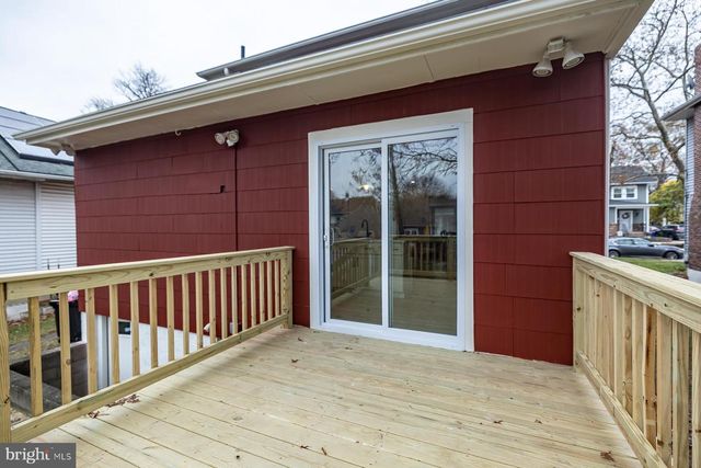 245 E KNIGHT AVE, Collingswood, NJ 08108