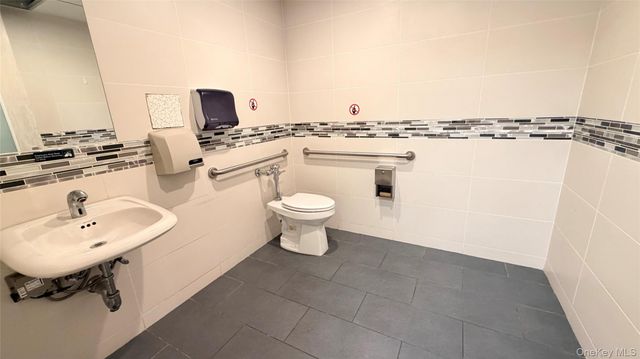 39-16 Prince Street 253, Flushing, NY 11354