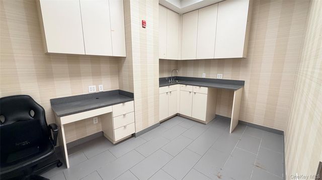 39-16 Prince Street 253, Flushing, NY 11354