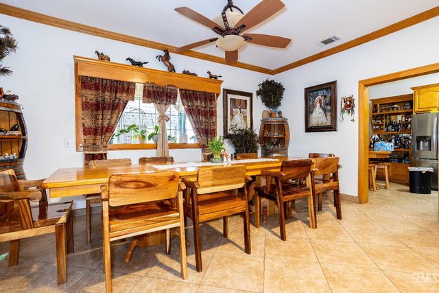 28345 Gardner Field Road, Taft, CA 93268