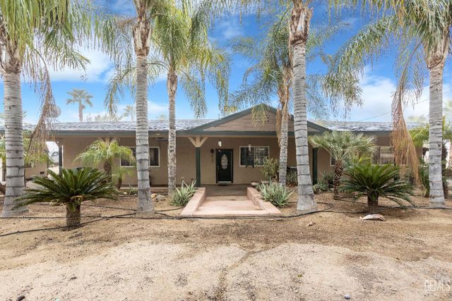 28345 Gardner Field Road, Taft, CA 93268