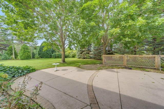 W152S7689 Mystic DRIVE, Muskego, WI 53150