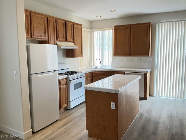 635 LANDVIEW Court 0, Las Vegas, NV 89123