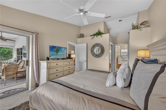 24766 Lakemont Cove LN # 202, Bonita Springs, FL 34134