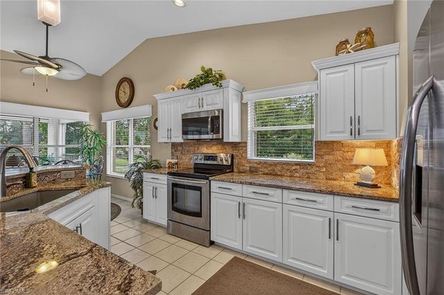 24766 Lakemont Cove LN # 202, Bonita Springs, FL 34134