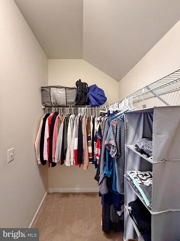 61 STEEPLECHASE DR, La Plata, MD 20646