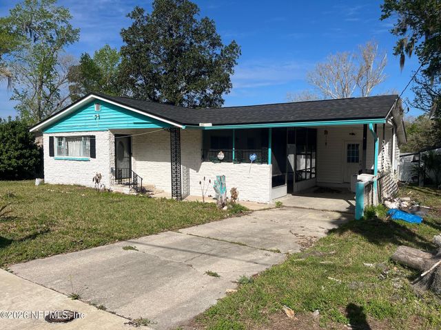 211 SATURN Lane N, Orange Park, FL 32073