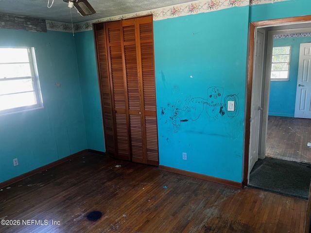 211 SATURN Lane N, Orange Park, FL 32073