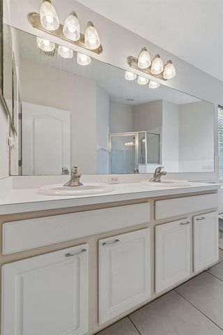 2222 ROANOKE SPRINGS DRIVE, Ruskin, FL 33570
