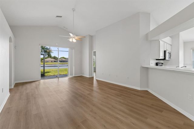 2222 ROANOKE SPRINGS DRIVE, Ruskin, FL 33570