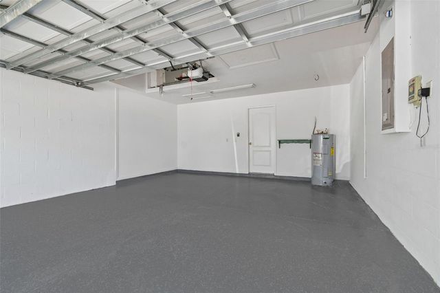 2222 ROANOKE SPRINGS DRIVE, Ruskin, FL 33570