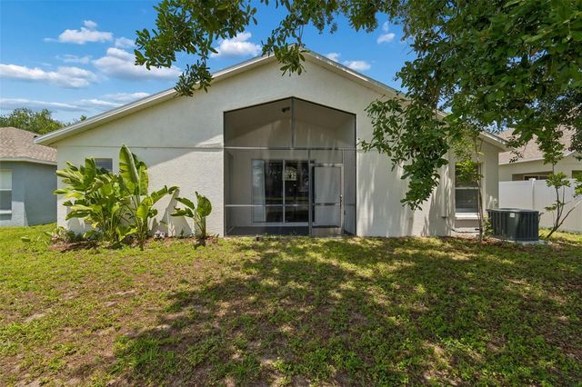 2222 ROANOKE SPRINGS DRIVE, Ruskin, FL 33570