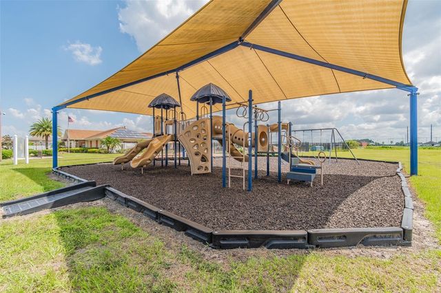 2222 ROANOKE SPRINGS DRIVE, Ruskin, FL 33570