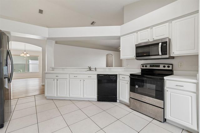 2222 ROANOKE SPRINGS DRIVE, Ruskin, FL 33570